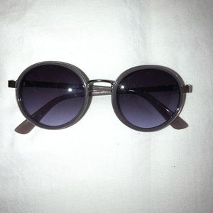 Purple circle sunglasses